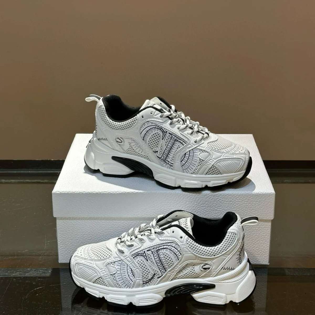 SET DIOR – MINI LADY DIOR BAG BLACK & CHRONO SNEAKER