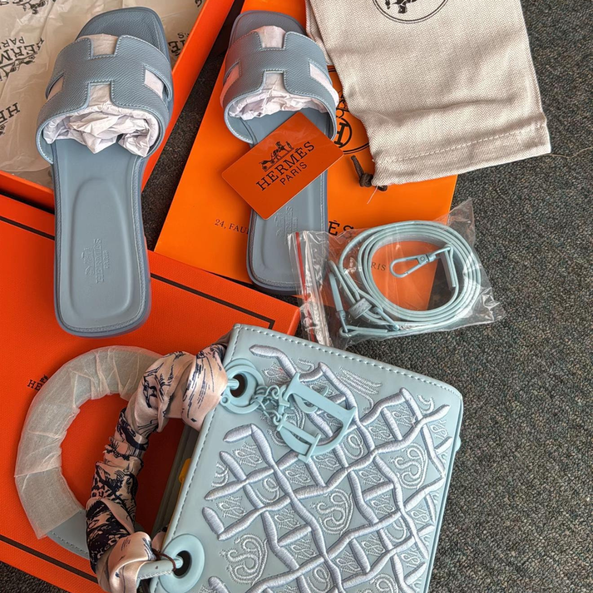 HERMÈS ORAN LIGHT BLUE & DIOR LADY D-LITE BLUE SET