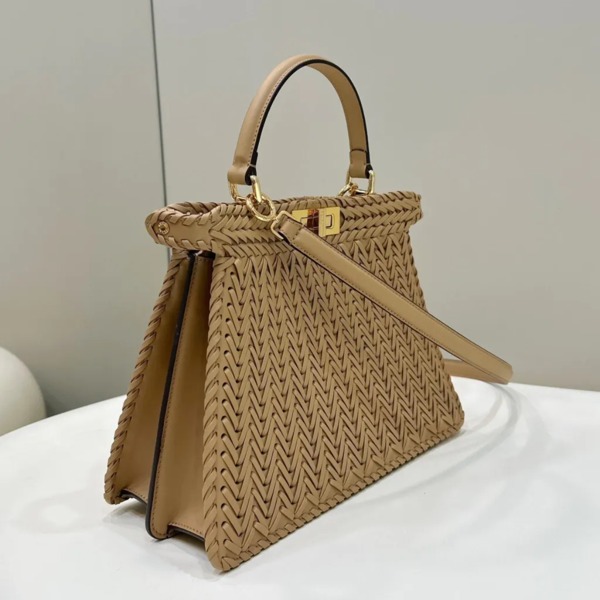 FENDI – PEEKABOO SOFT LARGE
